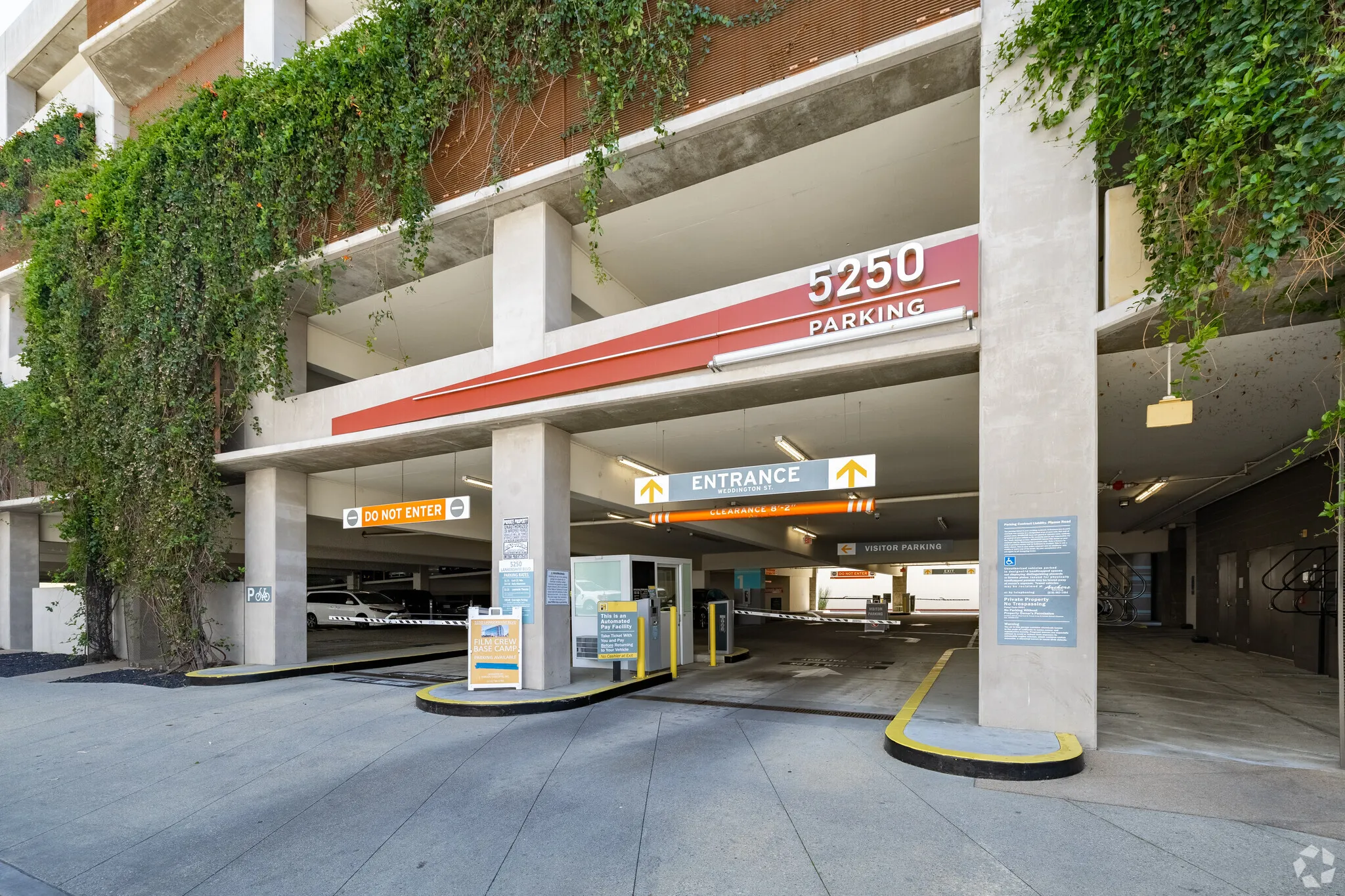 5250-Lankershim