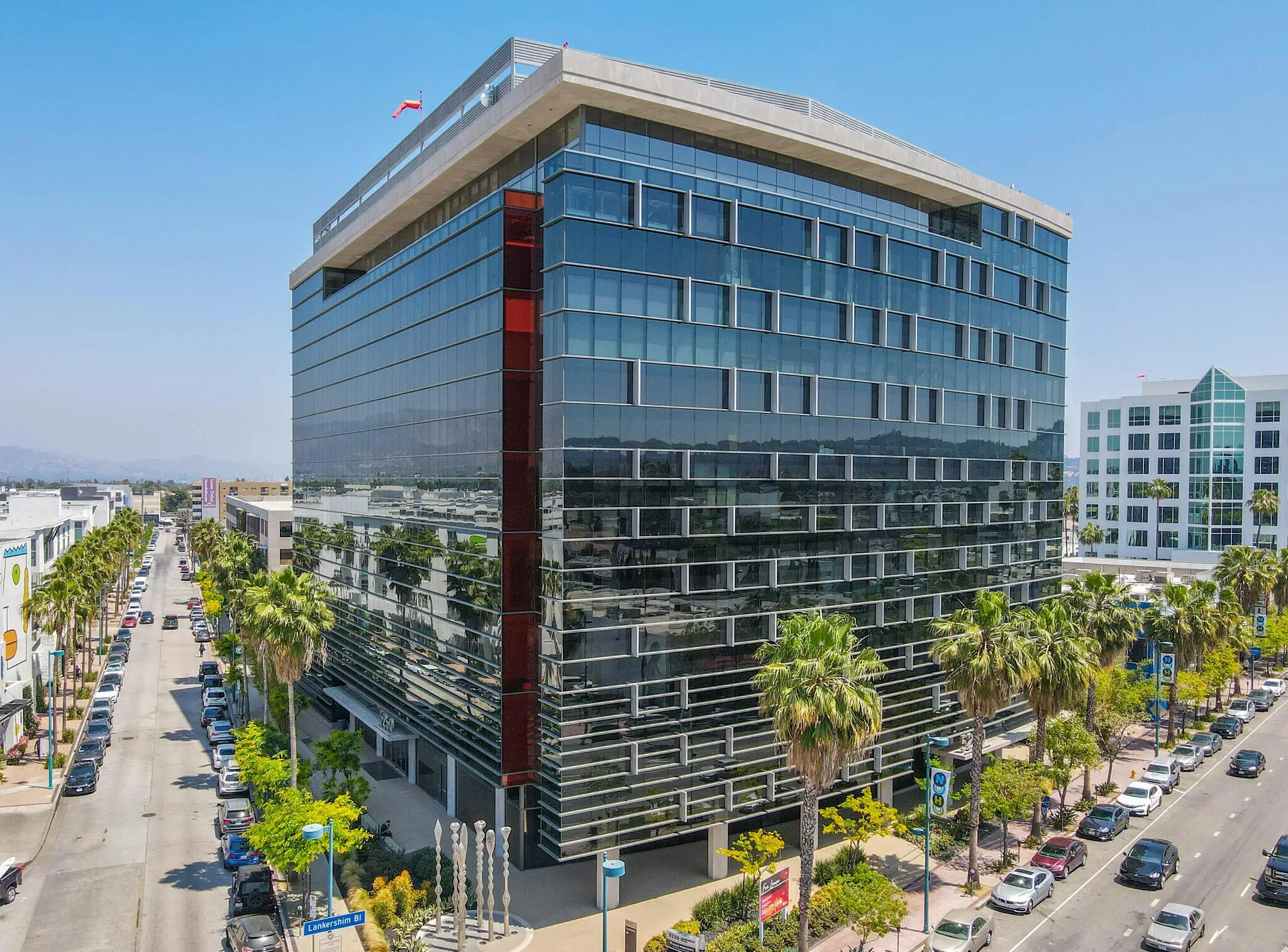 5250-Lankershim-Blvd-North-Hollywood-CA-Building-Photo-1